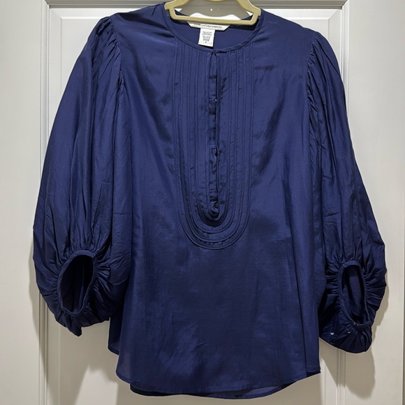 Diane Von Furstenberg Tops - Diane von Furstenberg Royal Blue Cotton/Silk Blouse